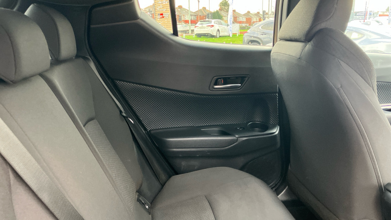 Toyota C-HR 1.8 Hybrid Dynamic 5dr CVT Hybrid Hatchback